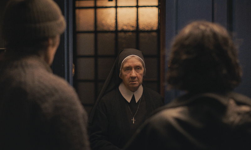 修道院に無理やり連れ込まれる女性　痛ましい現実を前に揺れる男　「決断するとき」予告