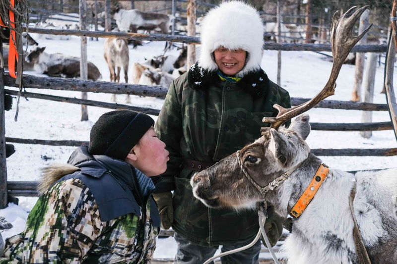 シベリアの広大な大地　移動式遊牧民学校の教師が語るやりがい　「世界のはしっこ、ちいさな教室」本編映像