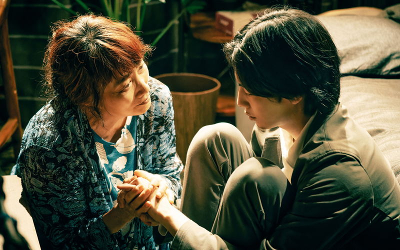 杉咲花、志尊淳、宮沢氷魚、小野花梨らが見せる愛の物語　「52ヘルツのクジラたち」場面写真