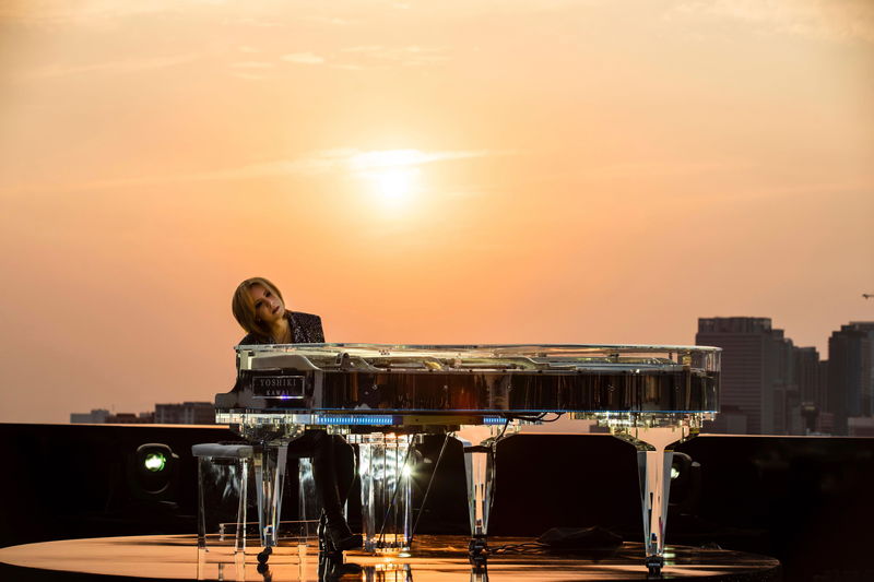 YOSHIKI監督の音楽ドキュメンタリー映画公開決定　世界的アーティストとコラボ