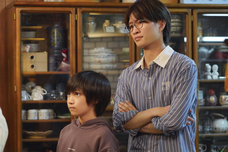 作間龍斗、那須雄登、織山尚大、内田煌音　本物の兄弟さながらな雰囲気　「うちの弟どもがすみません」写真