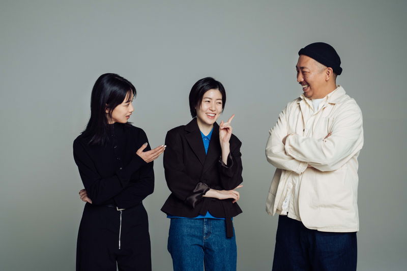 シム・ウンギョン、堤真一、河合優実、髙田万作が見せる撮影現場での姿 「旅と日々」メイキング