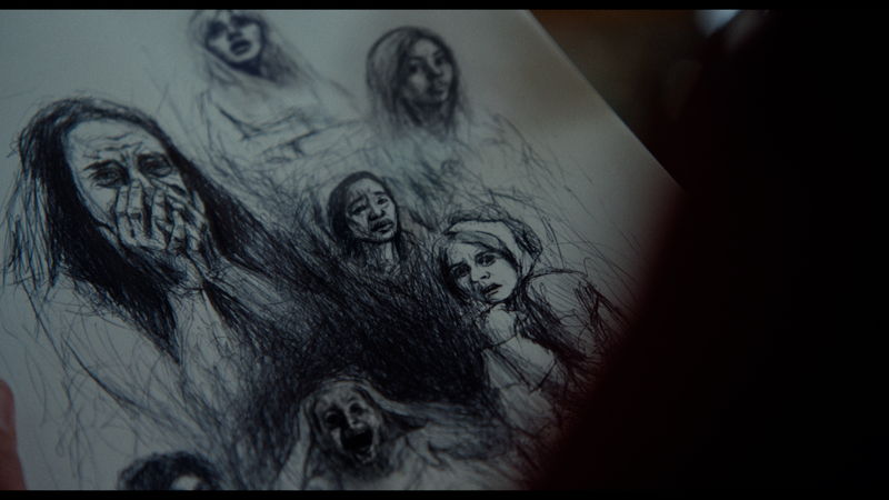 隣の山荘のゴミ捨て場に女性の遺体？　この山荘は何かがおかしい　「KEEPER／キーパー」本編映像