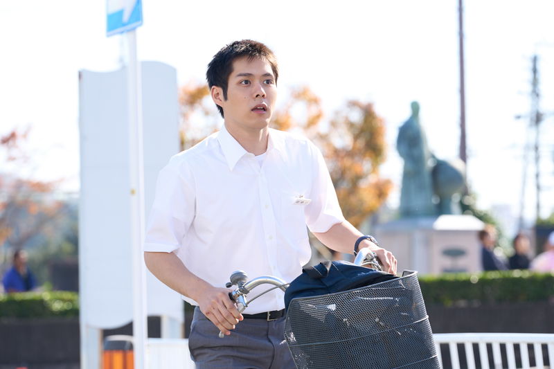 松坂桃李と北川景子が見せる笑顔　細田佳央太と近藤華の張り詰めた表情　湊かなえ原作「未来」劇中カット