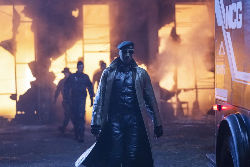 シュワルツェネッガーが描かれた奇妙な紙幣も　人生一発逆転のデスゲーム　「ランニング・マン」場面写真