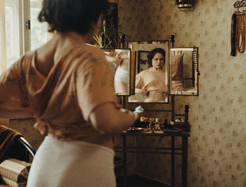 自分だけのもののはず体が、自分の思い通りにならないことへの、少女たちの違和感 「落下音」本予告