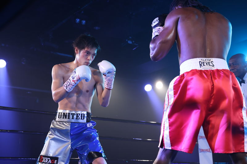 窪田正孝、鍛錬を重ねた肉体　ボクシングのチャンピオン役　「春に散る」場面写真