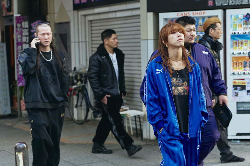 佐久間大介＆渋谷龍太　夜の世界で生きる危うい男たちに　「ナイトフラワー」場面写真