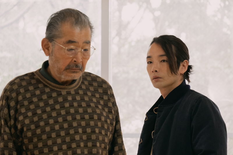 認知症で別人のようになった父・藤竜也　二転三転する発言に翻弄される子・森山未來　「大いなる不在」予告