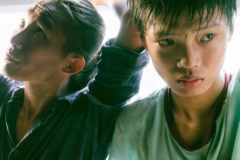 ベトナムのタブーに切り込む映画「走れロム」6月公開　違法宝くじで一攫千金を目指す孤児の少年描く