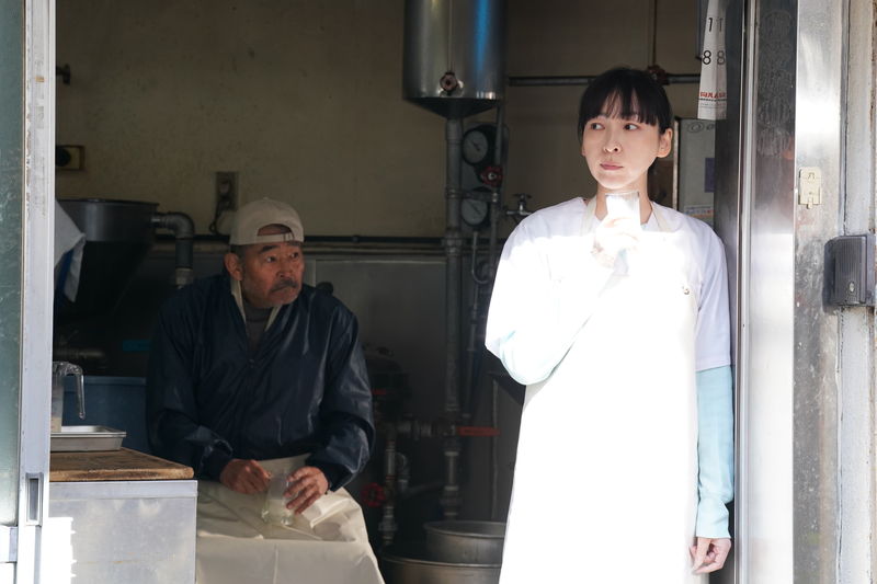 娘の恋人に会おうとしない藤竜也　麻生久美子と親子ゲンカ　「高野豆腐店の春」本編映像
