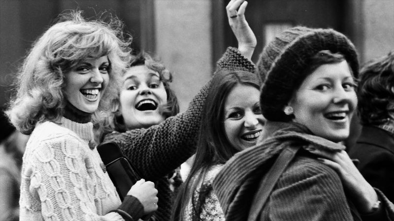 1975年　アイスランド全女性の90％　仕事や家事を一斉に休んだ　「女性の休日」公開決定