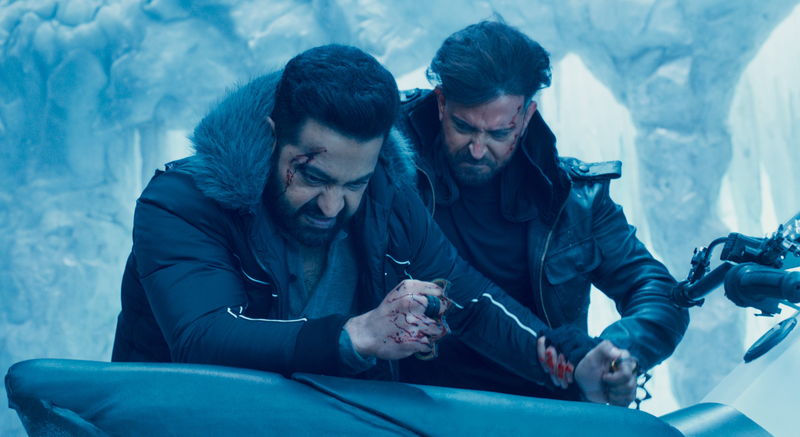 リティク・ローシャン&NTR Jr. 運命に導かれ敵同士となる2人 「WAR/バトル・オブ・フェイト」場面写真