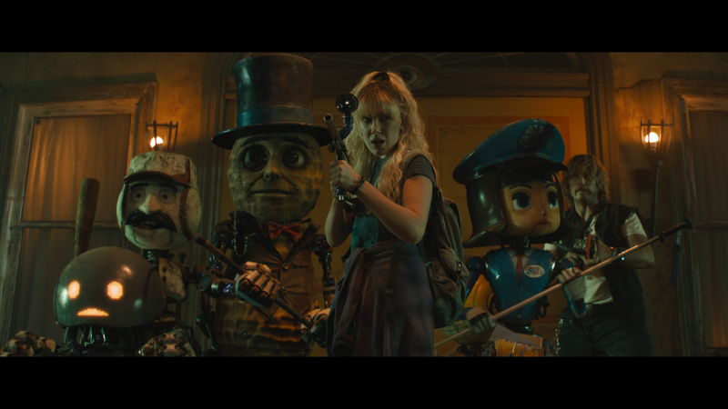 ミリー・ボビー・ブラウン　キュートなロボットと大冒険　「エレクトリック・ステイト」配信決定