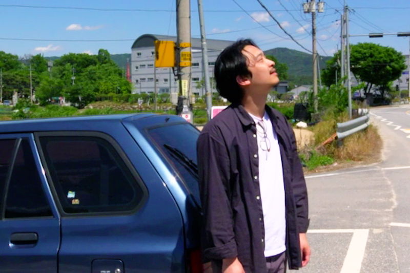 偶然から恋人の家族と過ごすことになった青年　緊張の一日を描く　「自然は君に何を語るのか」ビジュアル