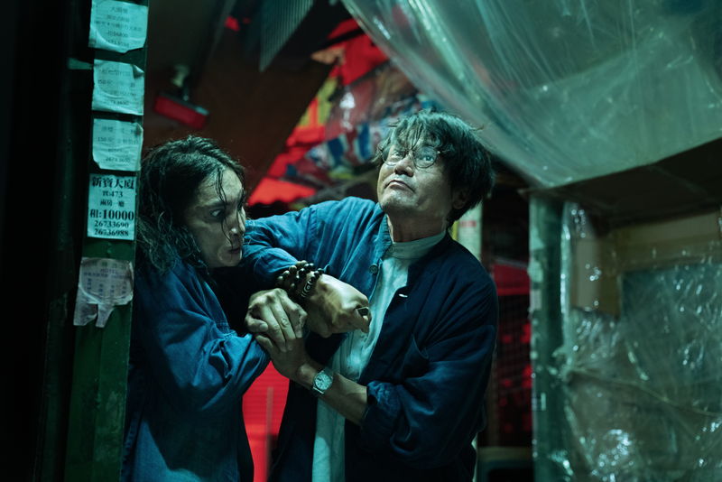 殺人衝動を抑えられないサイコパス青年　占い師マスターと運命が交錯　「マッド・フェイト 狂運」予告