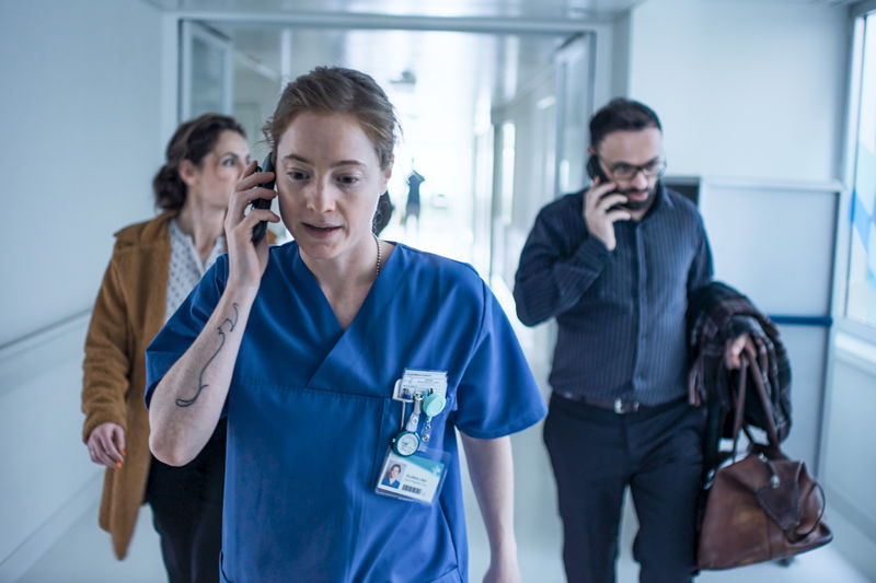 クレーム、電話、怒号　追い詰められる看護師　「ナースコール」予告