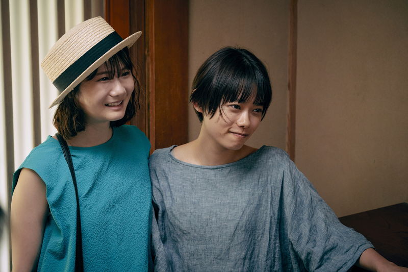 杉咲花＆小野花梨　リアルな親友の2人が見せる覚悟と絆　「52ヘルツのクジラたち」本編映像