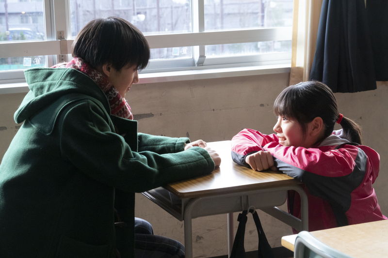 當真あみが見せるピュアな初恋　部活に恋にひたむきな女子高生役　「水は海に向かって流れる」場面写真