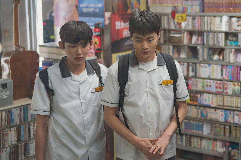 2001年、日本の大衆文化流入が規制されていた韓国　転校生と学級委員をつないだJ-POP　「君と僕の5分」予告