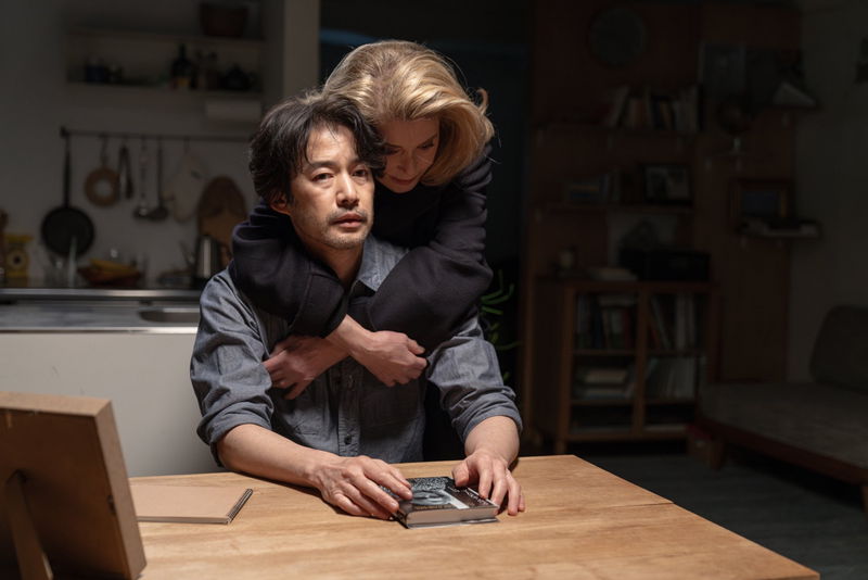 カトリーヌ・ドヌーヴ、竹野内豊、堺正章　迷える大人たちの希望と再生　「SPIRIT WORLD」予告