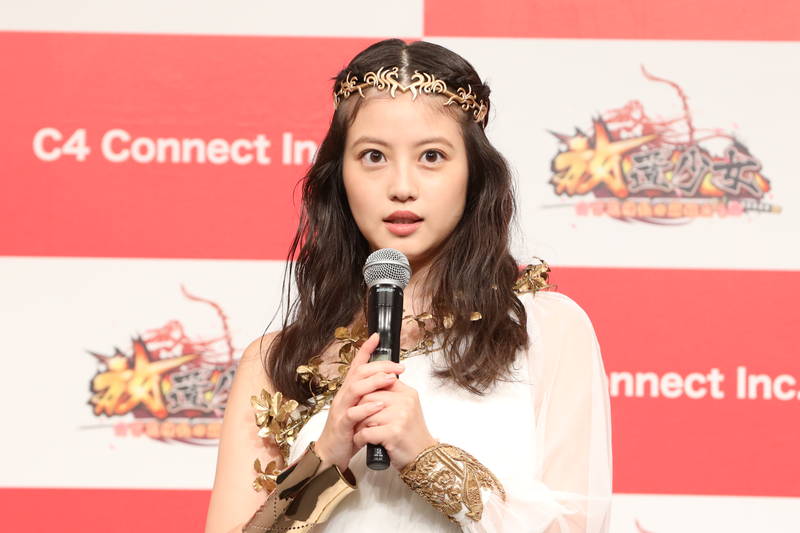今田美桜「着ると優しくほほ笑みたくなるような気持ちに」　”女神”衣装で登場　「放置少女」新CM発表会