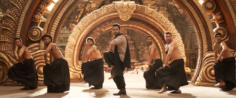 「RRR」のNTR Jr.が”キレキレ”ダンス披露　ネコダンスも　「アラヴィンダとヴィーラ」本編映像