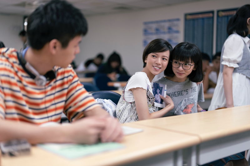 名門校の全日制と夜間部 同じ机を使う2人が同じ男子を想う 「ひとつの机、ふたつの制服」公開決定