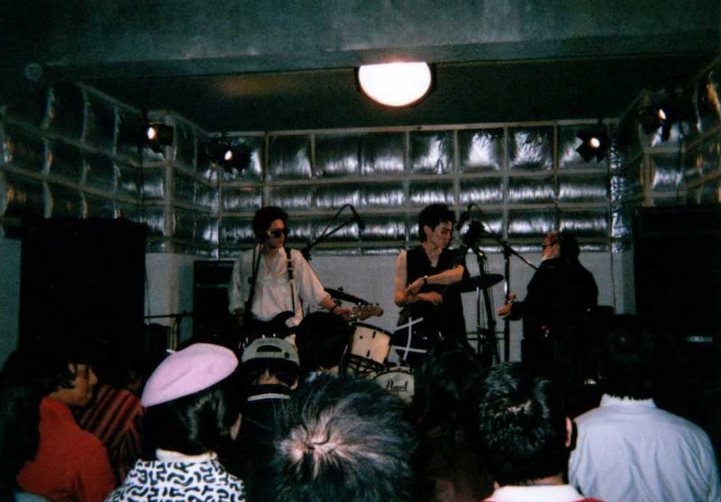 峯田和伸、若葉竜也のリラックスした姿　吉岡里帆のお茶目な様子も　「ストリート・キングダム」メイキング