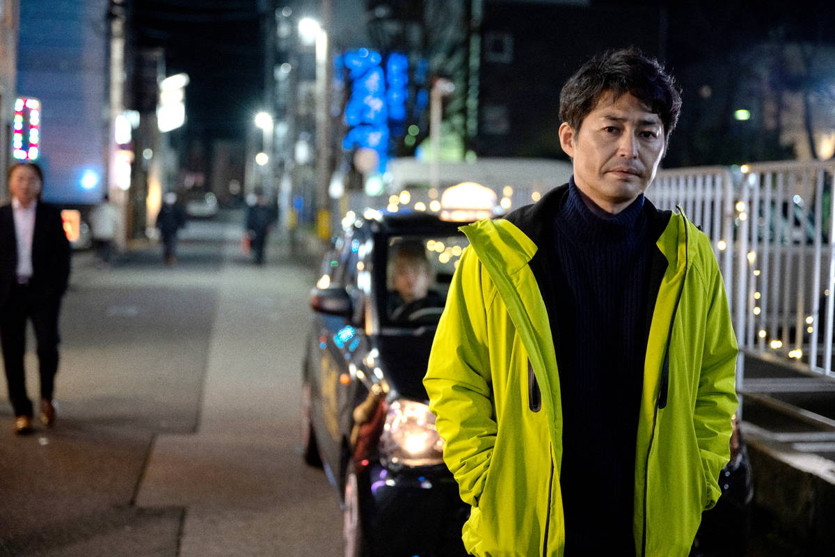 安田顕＆山田裕貴　運命が交錯する女性たち　「ハザードランプ」場面写真