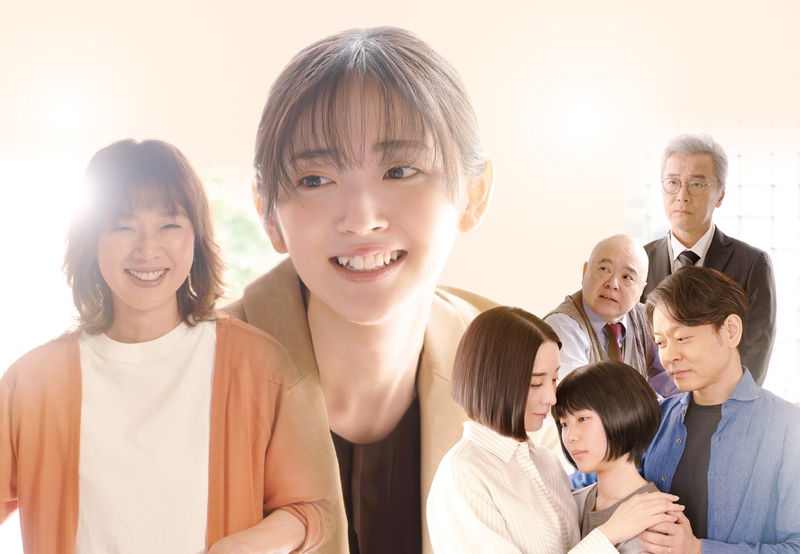 鈴木愛理　布団にくるまる“子供部屋おばさん”姿も　「ただいまって言える場所」ビジュアル