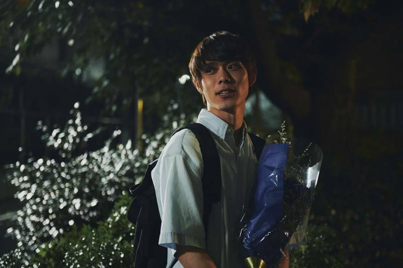 寄川歌太、栗林藍希、上原実矩、細田佳央太　若手俳優の弾ける笑顔　「青葉家のテーブル」メイキング写真