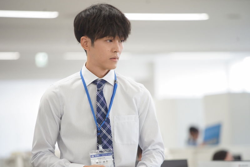 松坂桃李と北川景子が見せる笑顔　細田佳央太と近藤華の張り詰めた表情　湊かなえ原作「未来」劇中カット