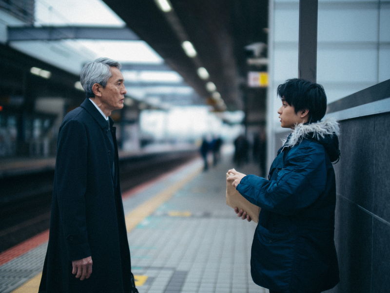 菅田将暉　銃口を”何か”に向ける姿　銃を撃つ演技は初　黒沢清監督「Cloud クラウド」ポスター