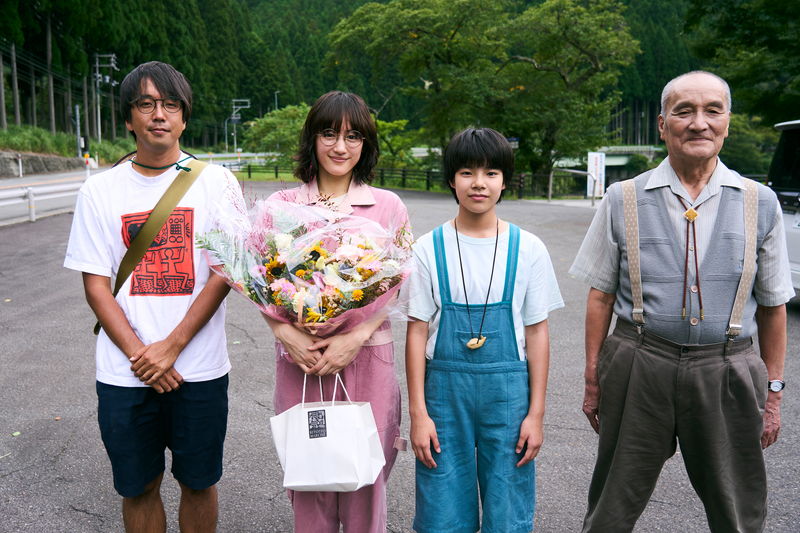 綾瀬はるか、市川実日子、高良健吾　撮影現場の空気感を語る　森井勇佑監督「ルート29」本編映像