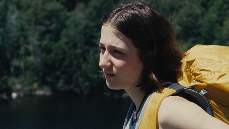 山の頂上　17歳の少女が“いいこ”でいようとふるまう姿　「グッドワン」本編映像