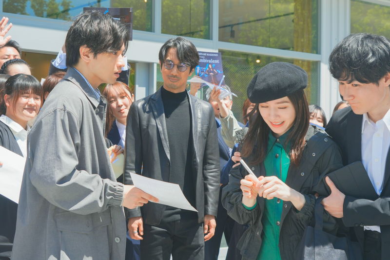 中島健人＆milet　結婚していたはずが一夜にして赤の他人に？　「知らないカノジョ」場面写真