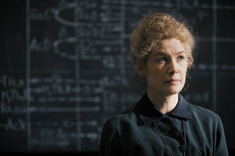 ノーベル賞を2度受賞した天才科学者　激動の半生描く　ロザムンド・パイク主演　「キュリー夫人」公開決定