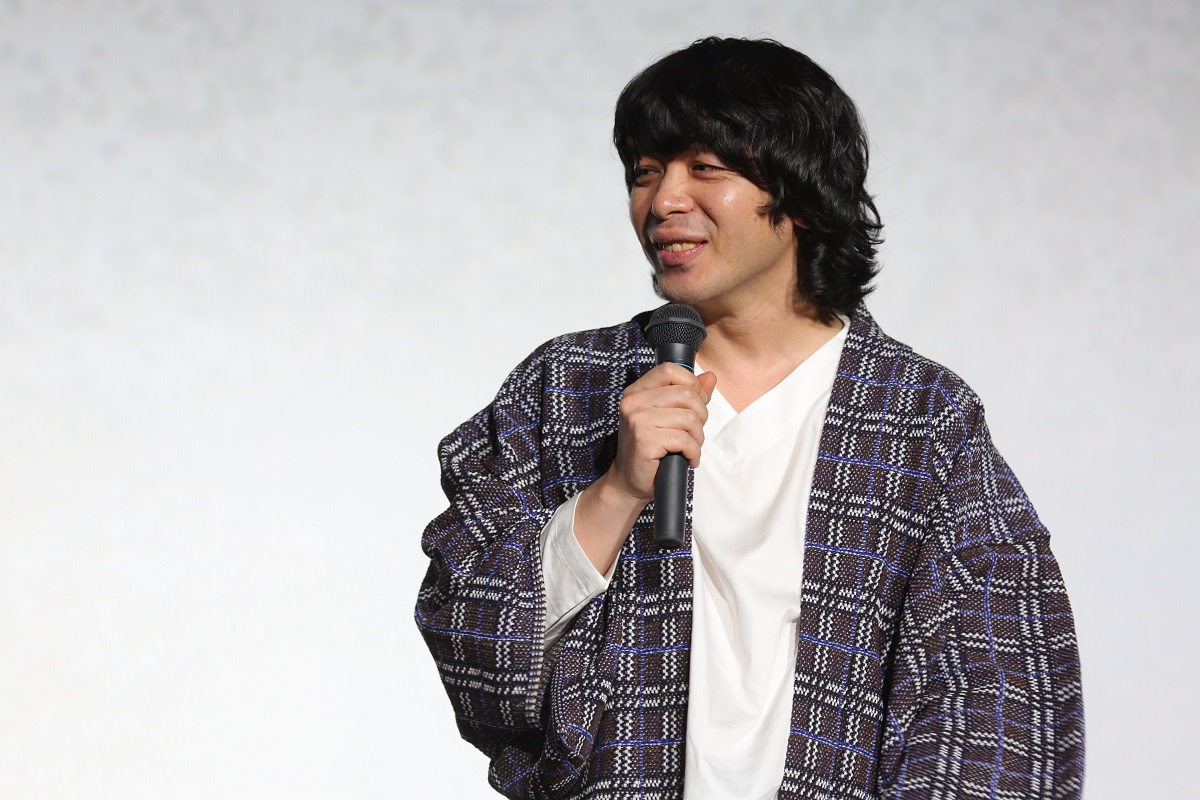 「越年 Lovers」峯田和伸　息の合った撮影に橋本マナミの子の父親と監督が勘違い　地元・山形で舞台あいさつ