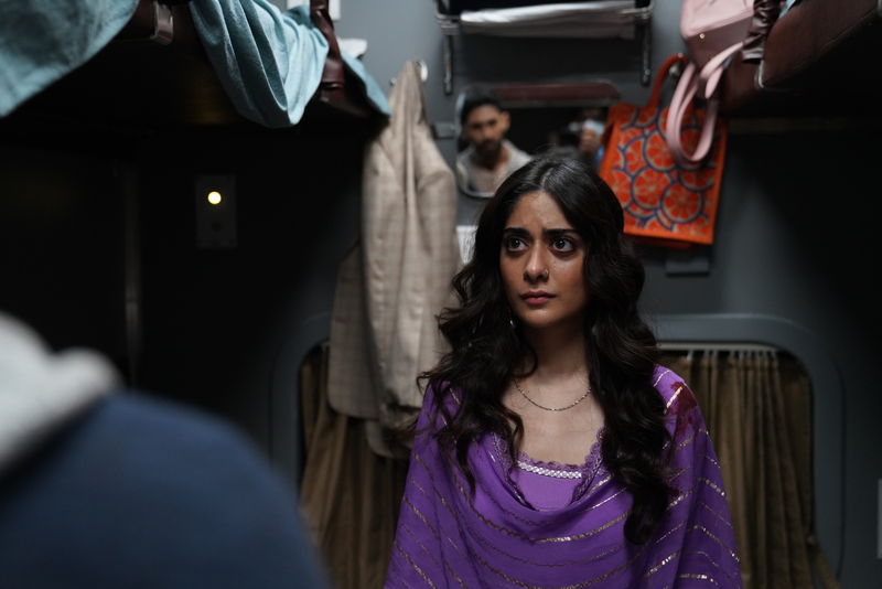 インド映画界に降臨した新たな女神　美貌と実力のターニャ・マニクタラ　「KILL　超覚醒」場面写真