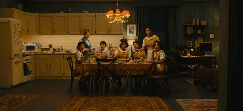 パトリシア・アークエット　悪魔崇拝者の巣窟を取り仕切る執事長に　「ゼイ・ウィル・キル・ユー」場面写真