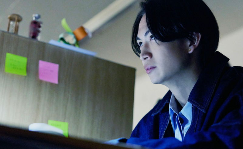 ネオンきらめく歌舞伎町を駆け抜け、4人の若者の葛藤と関係が交差　「東京逃避行」予告