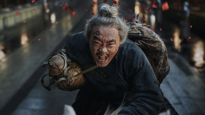 テレンス・ラウ、アンディ・ラウの姿も 楊貴妃のための新鮮なライチめぐる騒動 「長安のライチ」場面写真