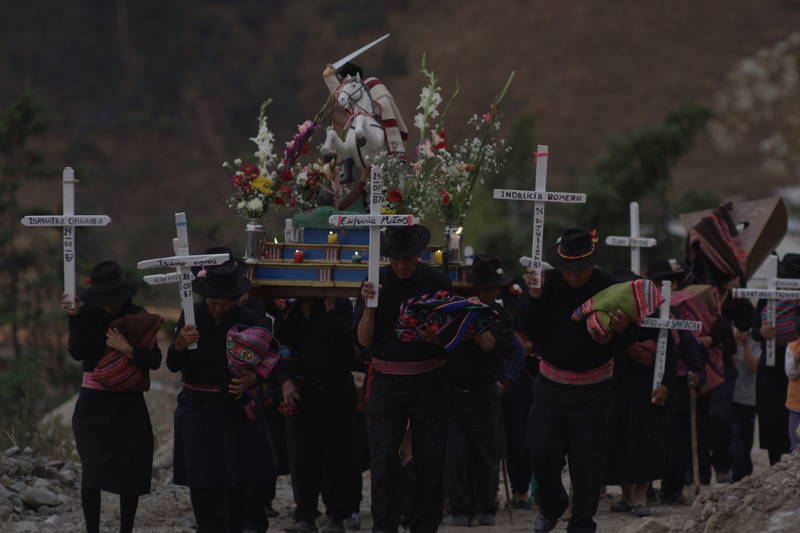 南米ペルー、ある山村の祭礼　民衆の苦悩と困惑が交錯する　「マタインディオス、聖なる村」公開決定