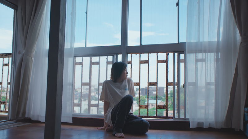 高橋一生　身に覚えのない戸籍上の”妻”に困惑する姿　「ラプソディ・ラプソディ」予告