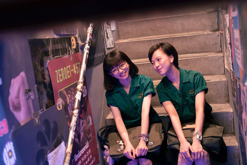 名門校の全日制と夜間部 同じ机を使う2人が同じ男子を想う 「ひとつの机、ふたつの制服」公開決定