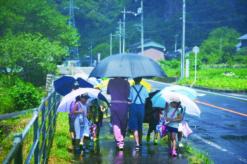 綾瀬はるか　国道29号線で撮影されたシーンの場面写真公開　特別番組も配信　「ルート29」