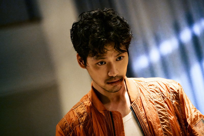 水上恒司　アフロヘアの破天荒ルーキー刑事に　福士蒼汰は最狂犯罪集団のボス　「TOKYO BURST-犯罪都市-」