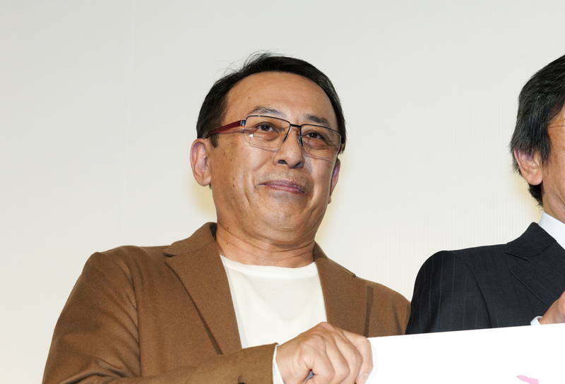 長尾和宏医師　「触れることの大切さ」訴える　コロナ禍で触れられない現状　「痛くない死に方」原作