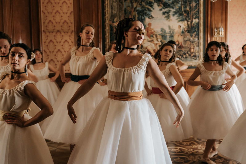 シンデレラの義姉妹　妃に選ばれるため想像を絶する身体改造　「アグリーシスター」公開決定